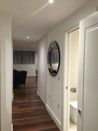 Цены на Swiss Cottage One в Лондоне