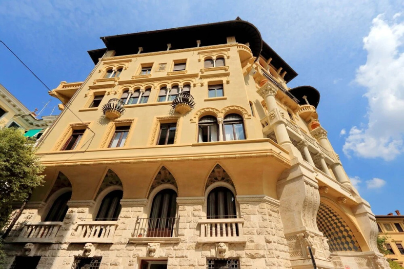 Tagliamento Apartment with two Terraces — отель в Риме, Италия