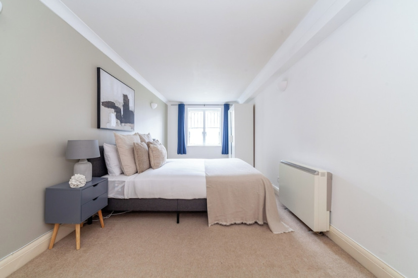 Modern Dalston Apartment — отель с удобным расположением в Лондоне