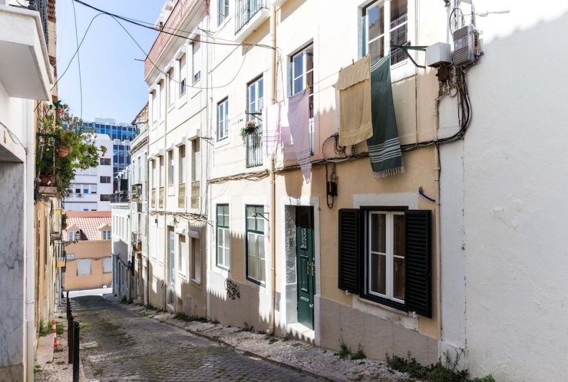 Metade Charming Studio in Lisbon Center — отель с удобствами в Лиссабоне