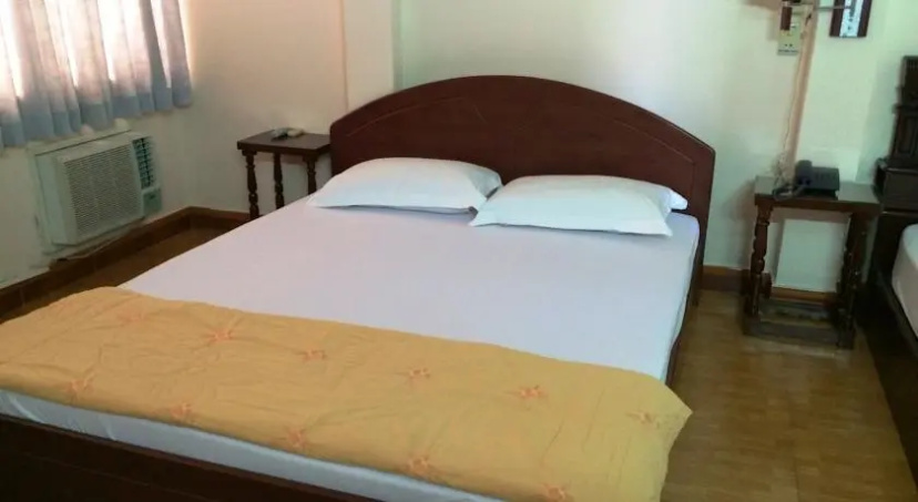 Nhat Binh Hotel — отель с удобным расположением в Хошимине