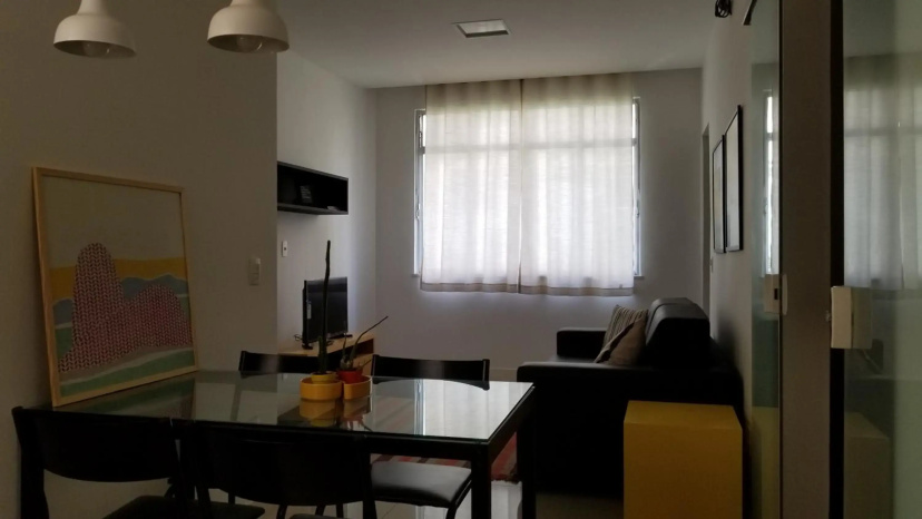 Цены на Apartamento em Copacabana - Rua Bolívar - 2 Quartos - Excelente Localização в Рио