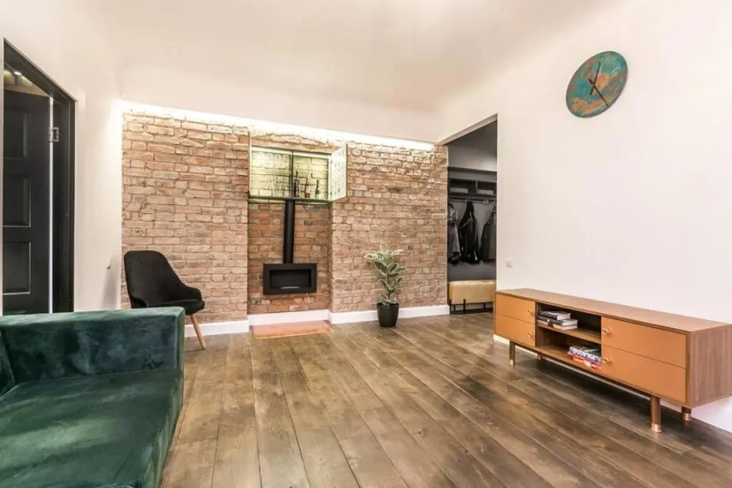 Unique & cleverly designed loft on Pernavas 15A — отель в риге, Латвия