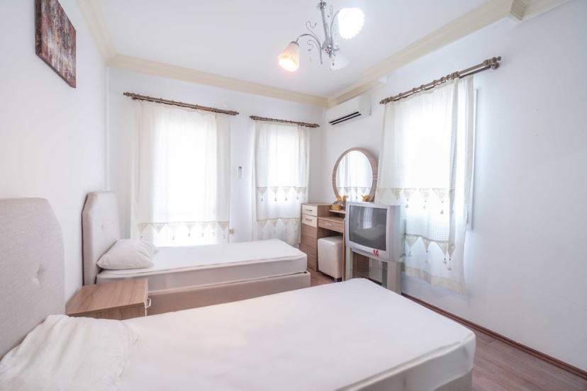 Villa Summer — отель с удобным расположением в Бодрум