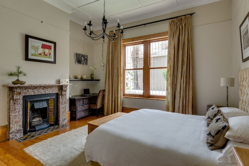 Цены на Burnside Cottage в Кейптауне