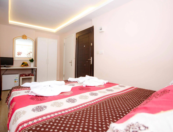 Metin Han Hotel — забронировать отель в Стамбуле