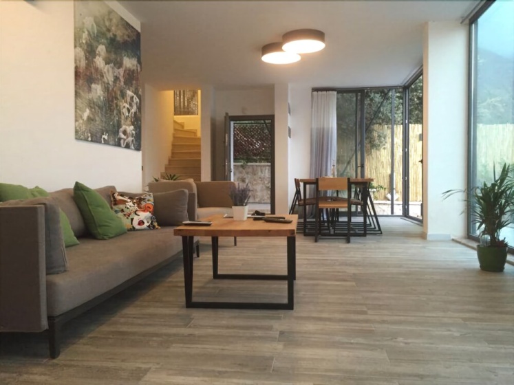 Loca Villa by rezervasyonyap — отель с удобным расположением в Калкан