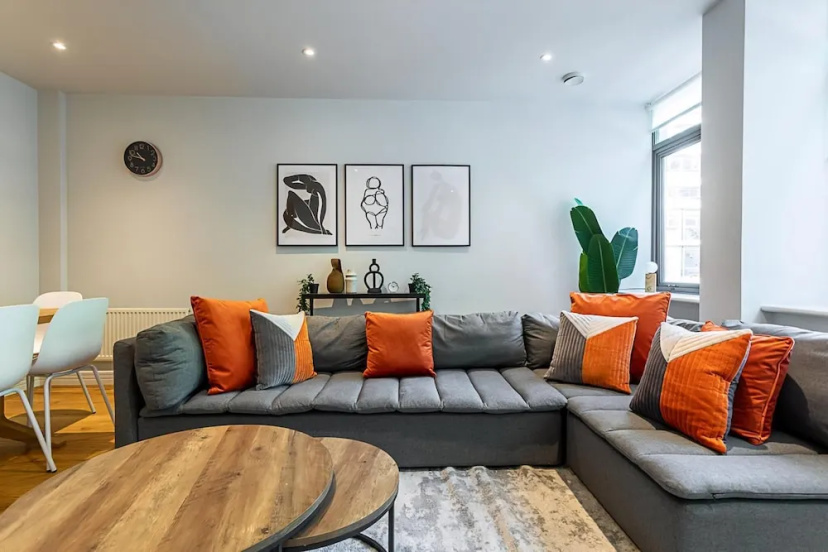 Stunning Modern Apartment in the Heart of Holborn — отзывы гостей и цены