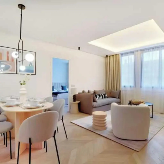 Cosy Apartment 2br/6p Faubourg-du-roule — отель в Париже, Франция