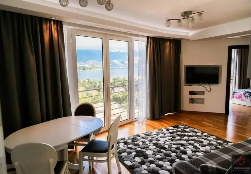 Apartment Status 1 — забронировать отель в Будва
