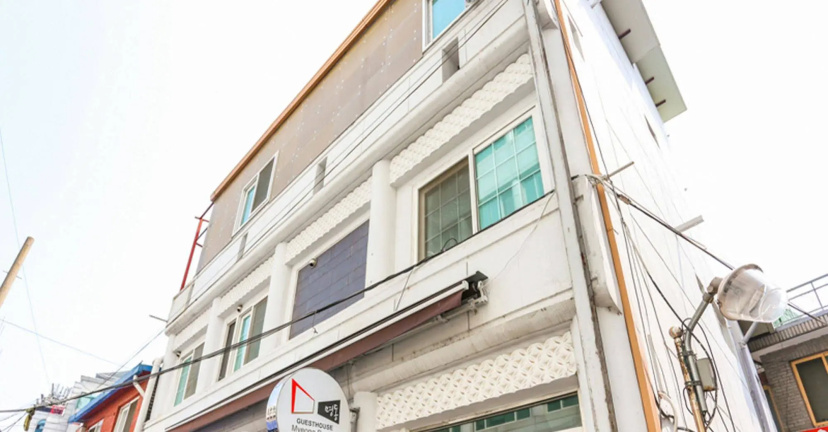 Цены на Guest House Myeongdong 2 в Сеул