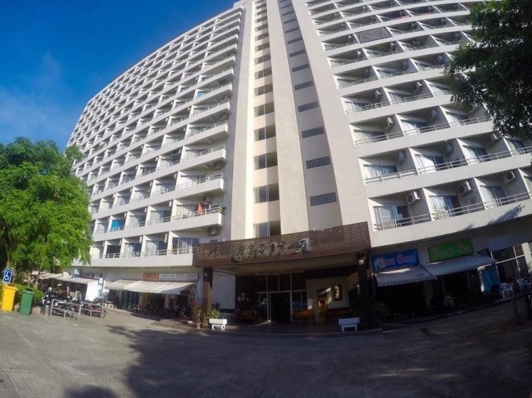 Jomtien View Talay Studio Apartments — отель с удобствами в Паттайе