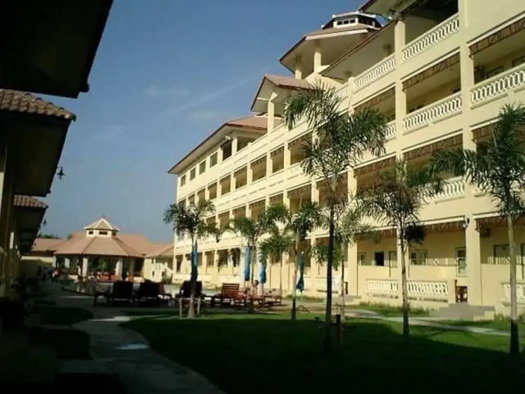 Сравните цены на Le Palm Hotel в Паттайе