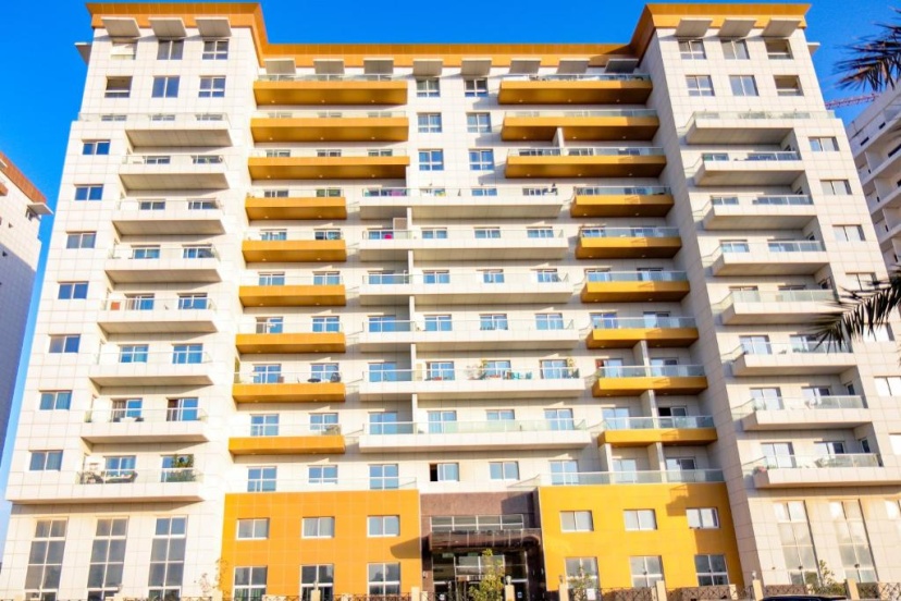 Цены на Signature Holiday Homes - Amazing Studio in Hercules Tower, Wadi Al Safa в Дубае