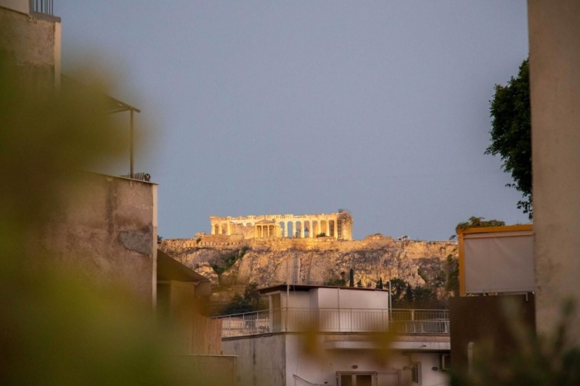 Superb Central Athens Suite With Rooftop Perfect for 5 Guests 85sqm — отзывы гостей и цены
