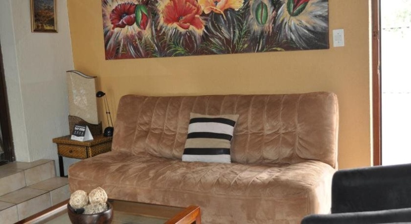 Pelican Place Guest Cottages — забронировать отель в Кейптауне