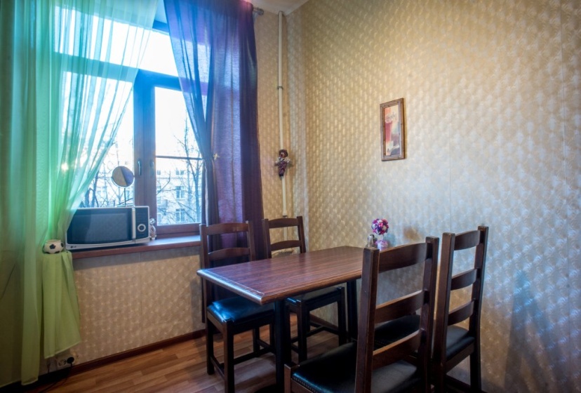 Polyarnikov 7 Apartments — отель с удобным расположением в Санкт-Петербурге
