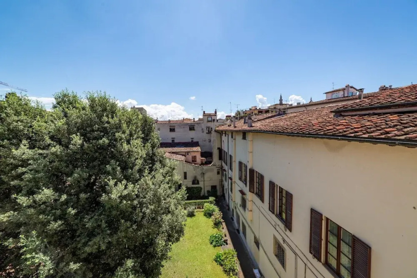 Palazzo Salviati Quaratesi — отель в Флоренции, Италия