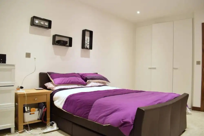 1 Bedroom Apartment Accommodates 4 in Kilburn — отель в Лондоне, Соединенное Королевство