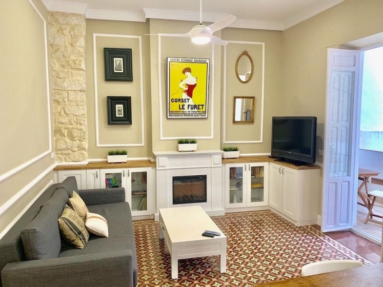 Luxury Apartment Mercat Central — отель с удобным расположением в Аликанте