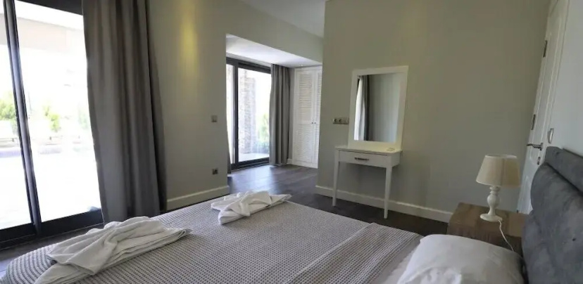 Villa Joy 2 by JoyLettings — отель с удобным расположением в Олюдениз