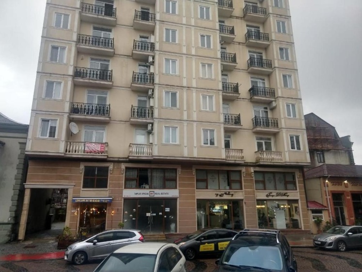 Apartment By The Sheraton — отель в Батуми, Грузия