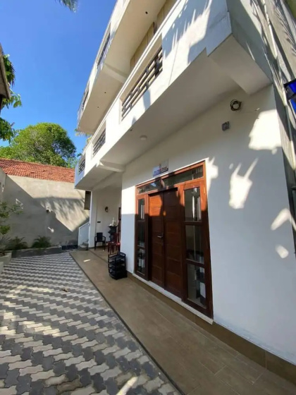Villa Freiheit Himmel 200 m Bentota Beach — отель с удобствами в Бентота