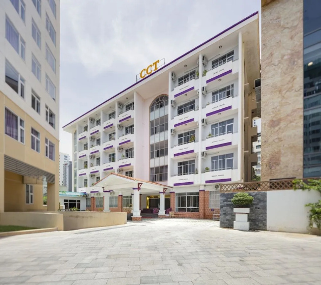 CCT Hotel — отель с удобствами в Нячанге