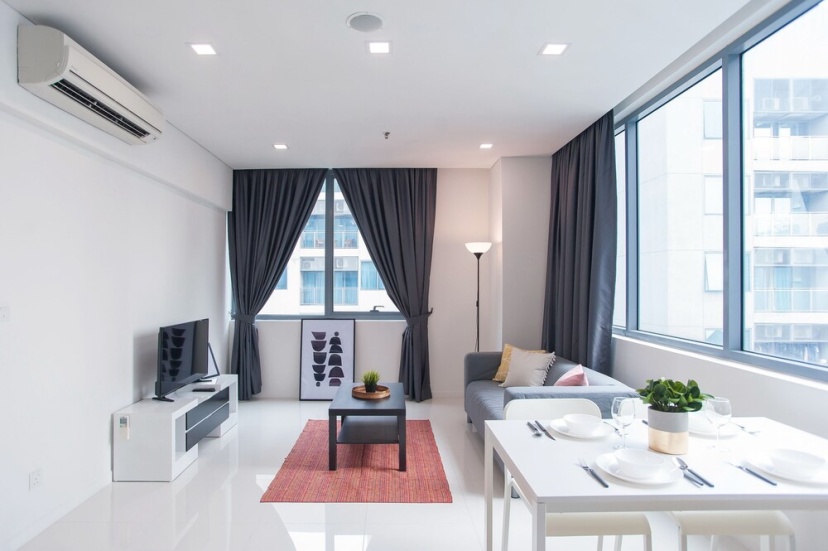 S7 STUNNING 1BR Suite - KLCC - KL Tower - Netflix — комфортный отель в Куала-Лумпуре