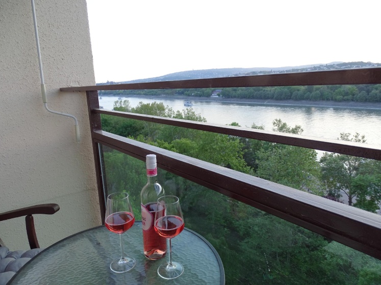 Duna View Apartment — отель с удобным расположением в Будапеште