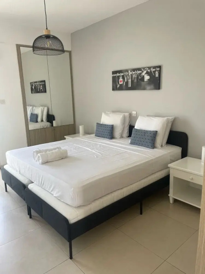 Цены на Suite 104 at Valentina Apartments Paphos Cosy Comfort for Two в Пафос