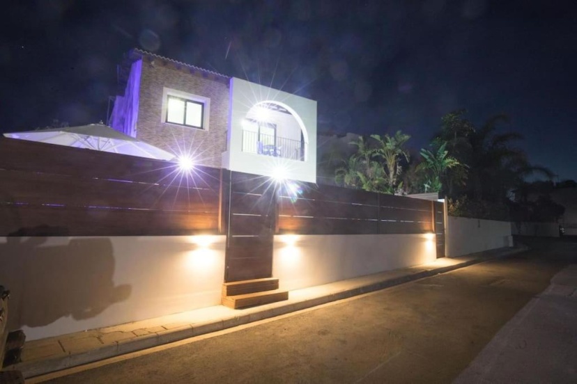 SunnyVillas: 4BR Villa☆Private Pool + Jacuzzi - Villa Amelie — отзывы гостей и цены