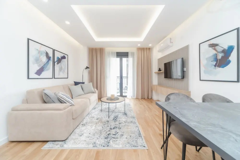 Цены на Salus Hill Condo в Будва