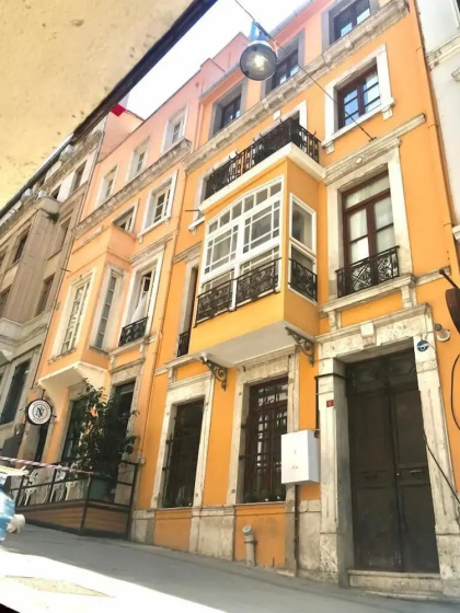 Цены на Patio Suite in the Heart of Pera&Galata в Стамбуле