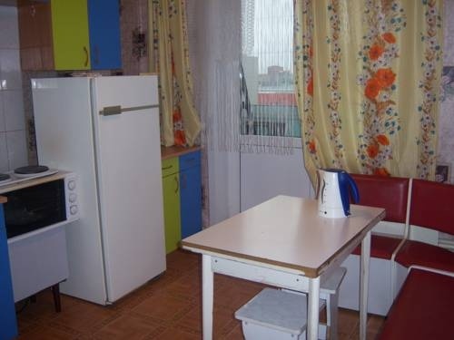 Цены на Albatros Apartments on 9 Maya Street в Красноярске