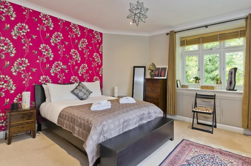 Delightful Apartment in Prime Location Near Hampstead Heath by Underthedoormat — отзывы гостей и цены