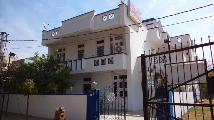 Royal City Guest House entrance