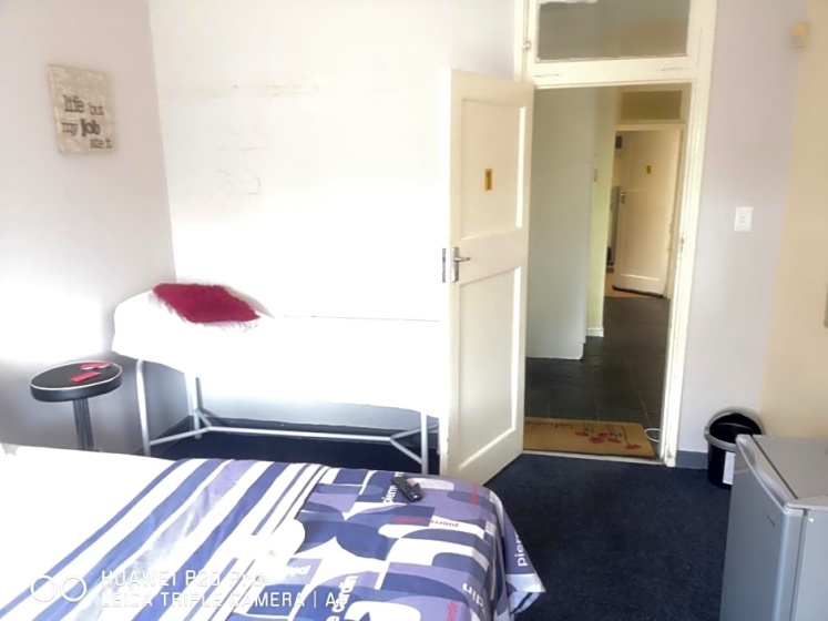 Woodstock Neo&ruks guest house — отзывы гостей и цены