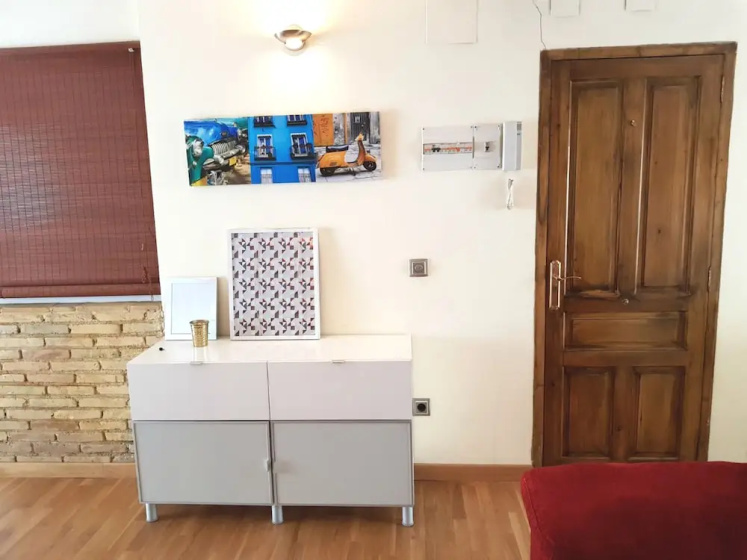 Loft with love — забронировать отель в Валенсии