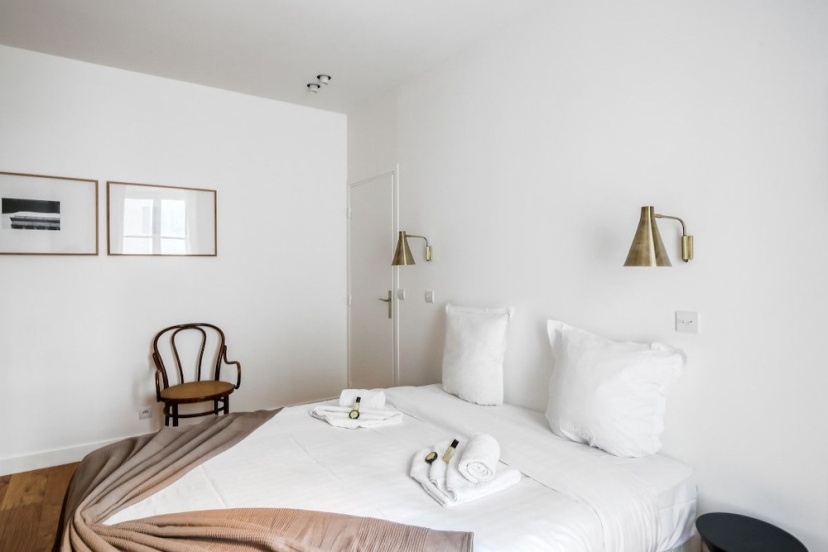 Spacious Apartment Near Madeleine — отель с удобным расположением в Париже