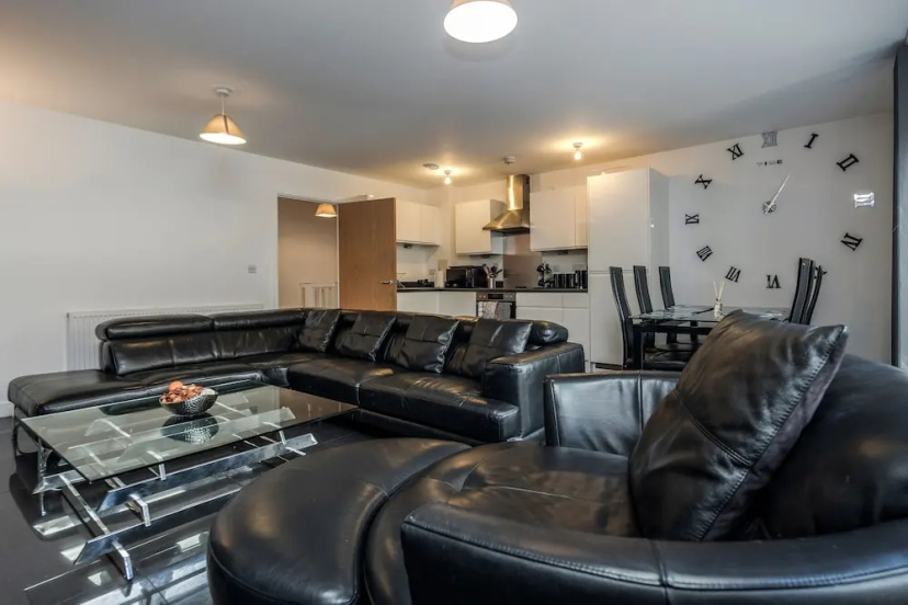 Beautiful 3-bed Apartment in Romford 3 — отель в Лондоне, Соединенное Королевство
