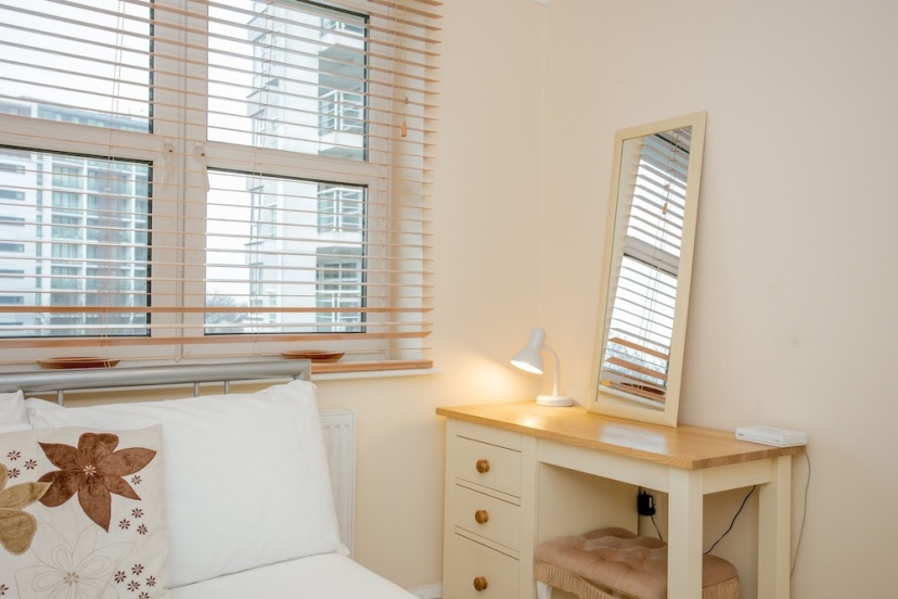2 Bedroom Balcony Apartment In Putney — отель в Лондоне, Соединенное Королевство