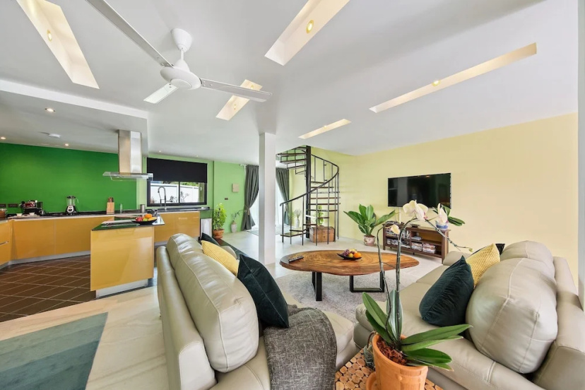 Superb Family Hide-away Four Bedroom Garden Villa With Family Pool — отель с удобствами в Кохе