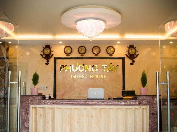 Phuong Tay Guest House Mui Ne — отель с удобствами в фане