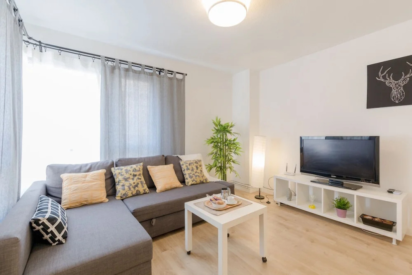 Fidalsa Urban Chic Apartament — отель с удобным расположением в Аликанте
