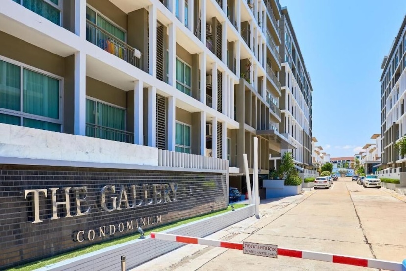 Gallery Condo - 200 m from Jomtien beach — отель с удобным расположением в Паттайе