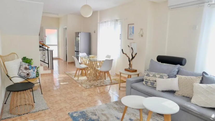 Melanos Residence 2 bdrm townhouse with private pool — комфортный отель в Пафос