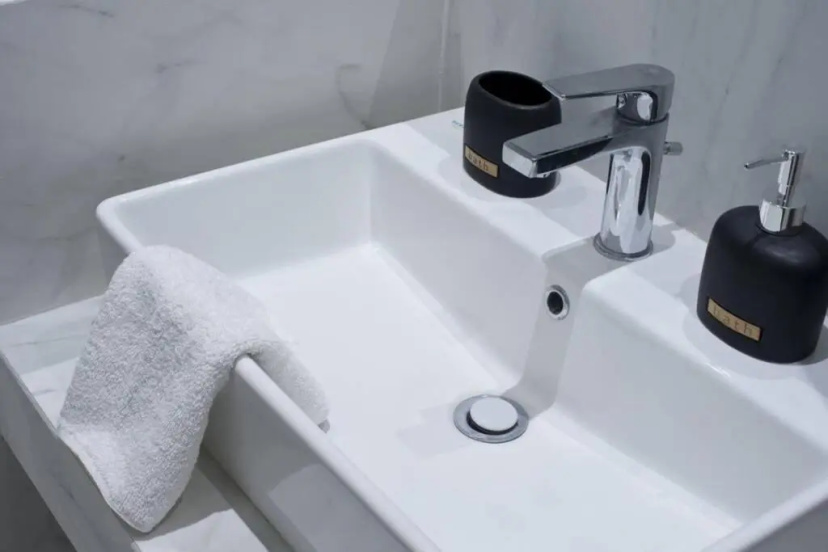 Victoria Sq., A cozy and stylish apartment — отель в Афины, Греция