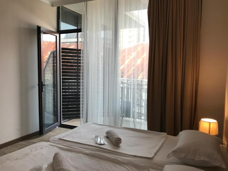 Guest House Nina — отель с удобным расположением в Кобулети