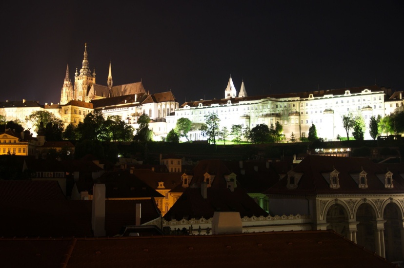 Castle Apartments 4 — отель в Праге, Чешская Республика
